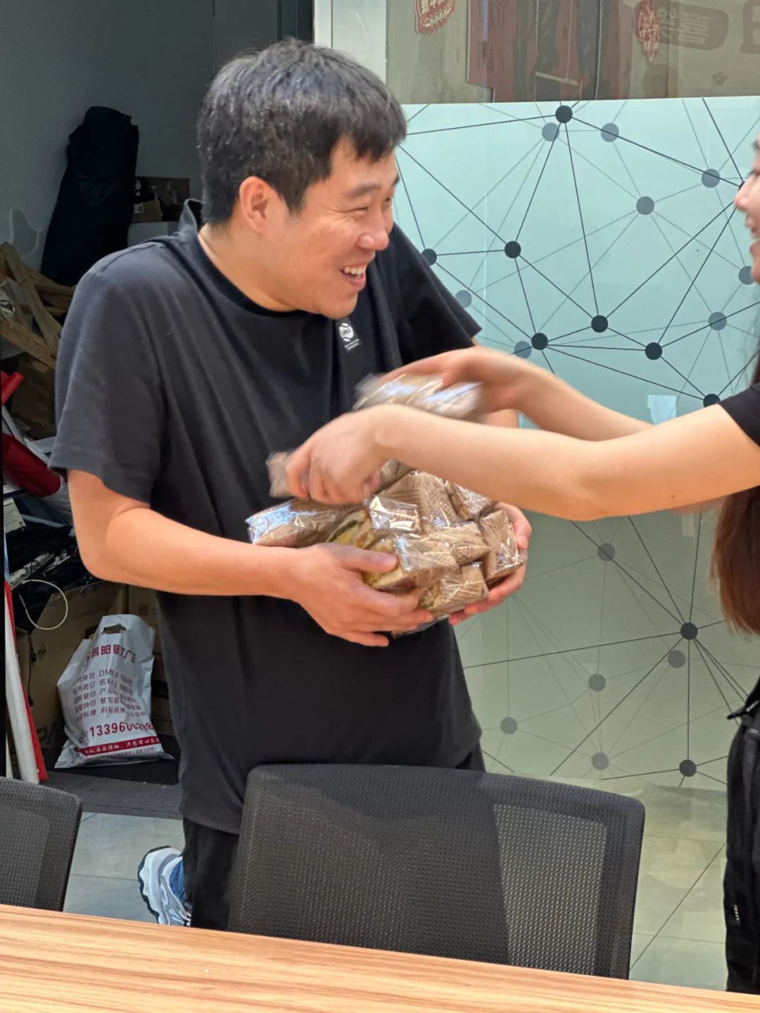 16_1080 �� 1439_175 KB.jpg